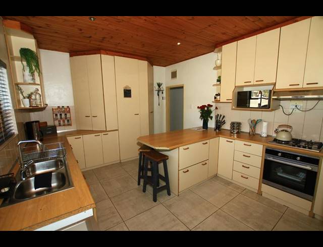 3 BEDROOM HOUSE FOR SALE IN SHIRLEY PARK